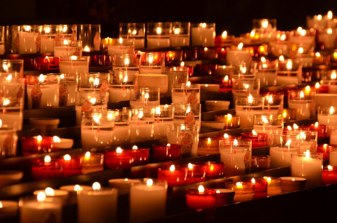 candles representing overdoses