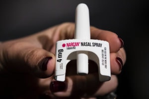 narcan nasal spray (naloxone)